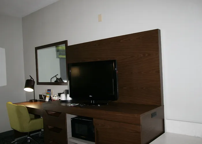 Hampton Inn Clarion